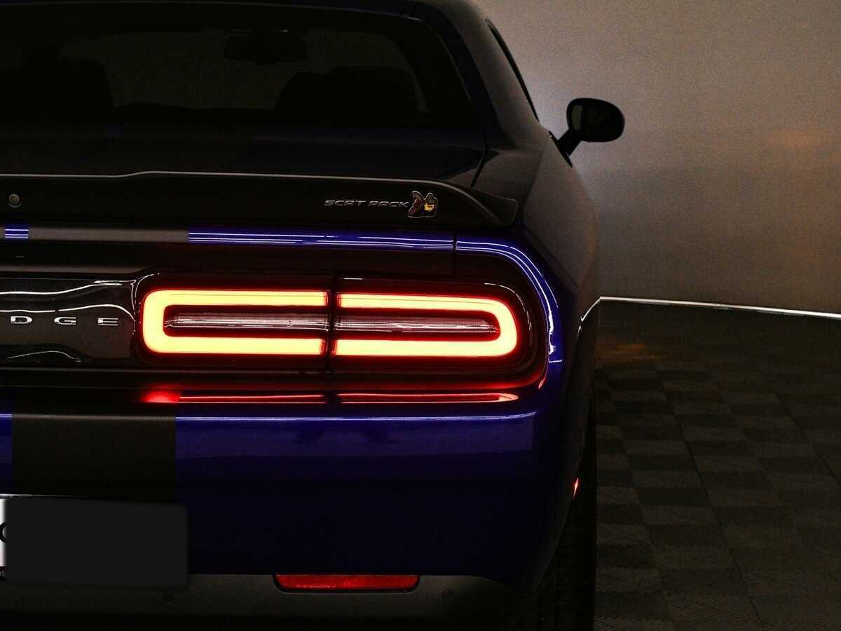 Dodge Challenger SRT, 2021 Фото №18