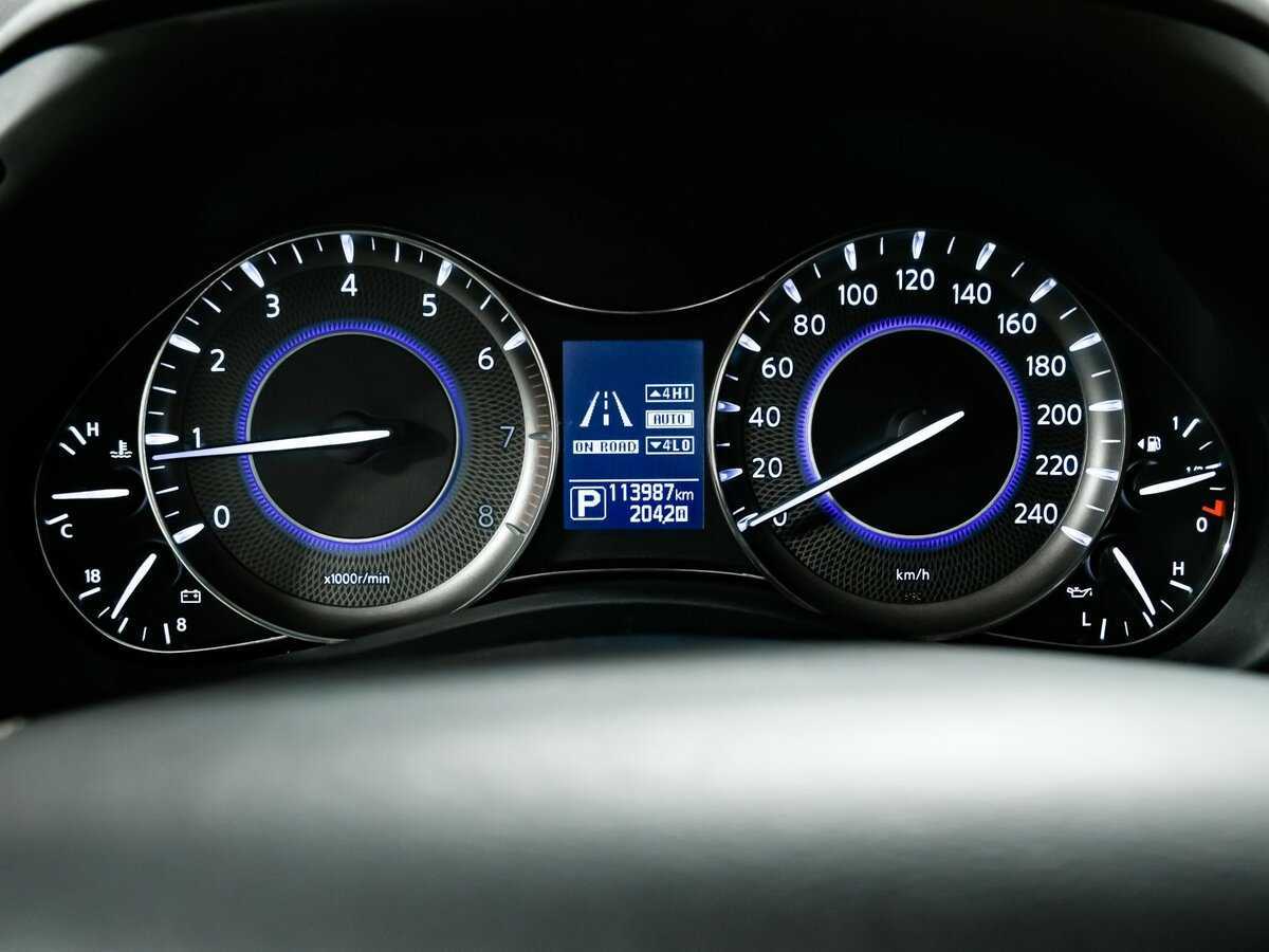 Infiniti QX80, 2018 Фото №9