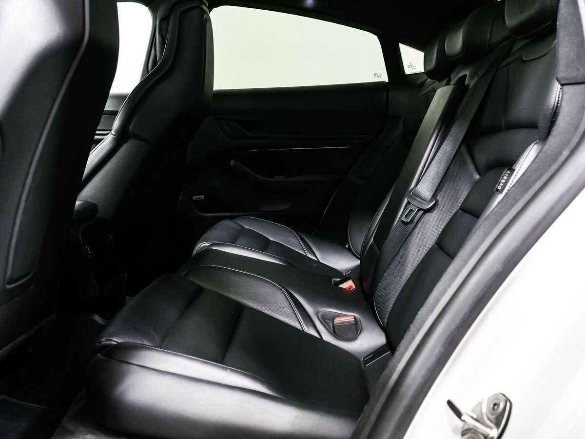 Porsche Taycan, 2021 Фото №12