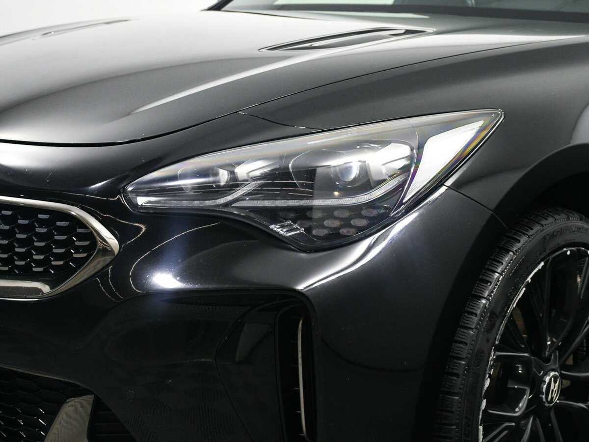 Kia Stinger, 2018 Фото №16