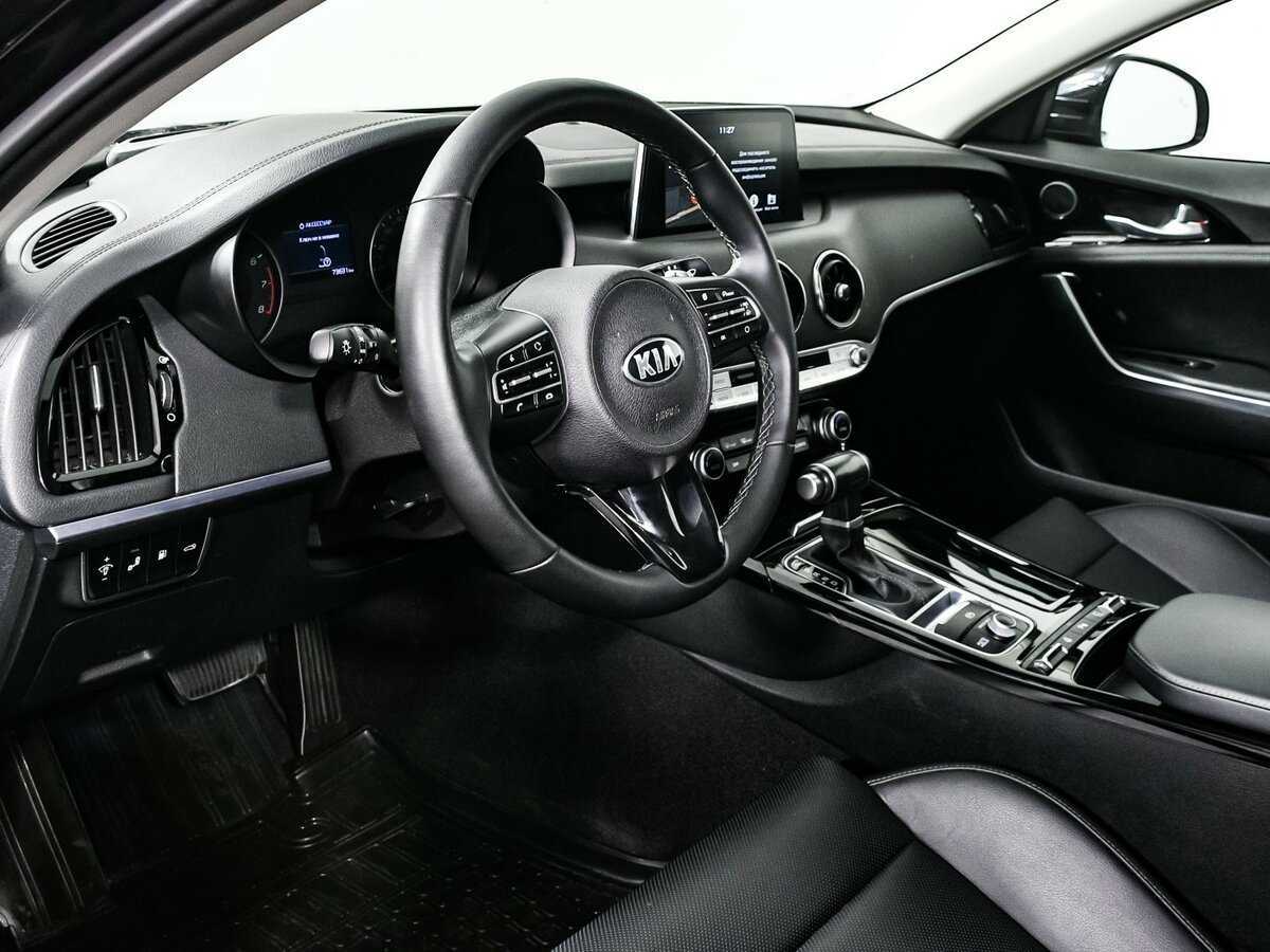 Kia Stinger, 2019 Фото №11