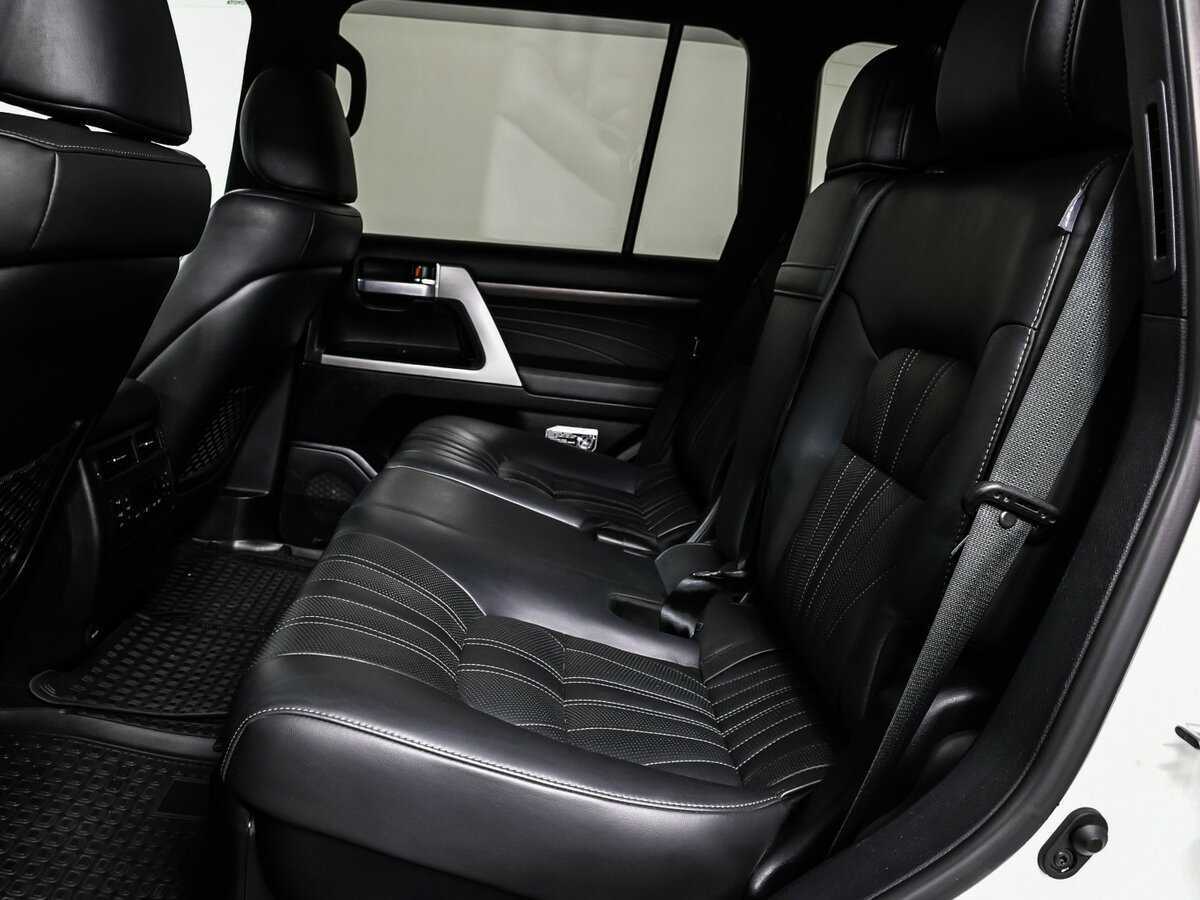 Toyota Land Cruiser, 2020 Фото №13