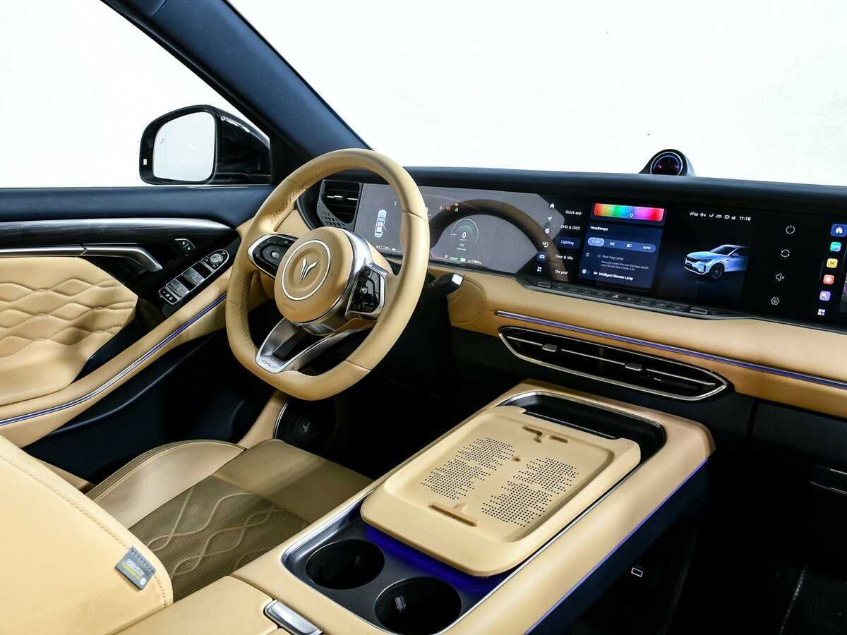 Voyah Free, 2023 - 15 000 км. | Фото №7