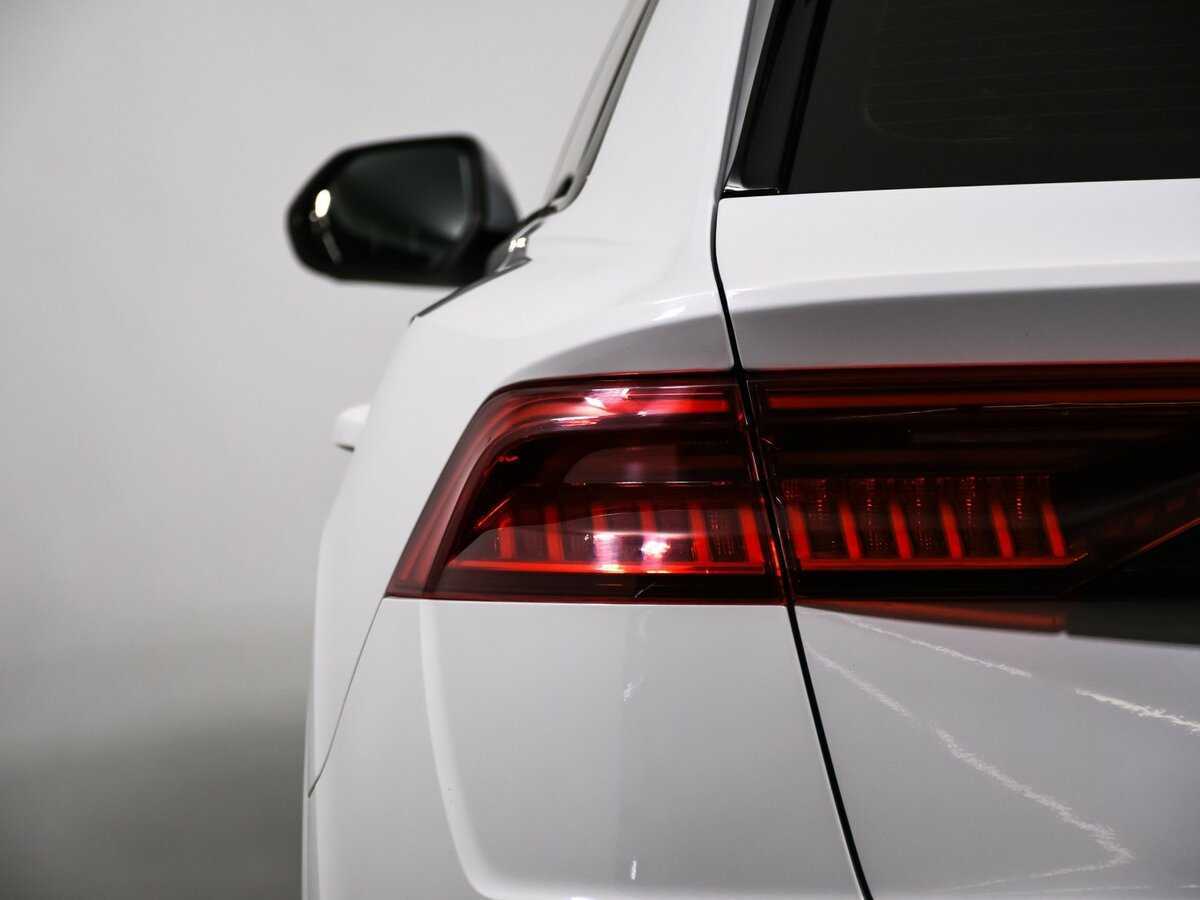Audi Q8 55 TFSI, 2018 Фото №18