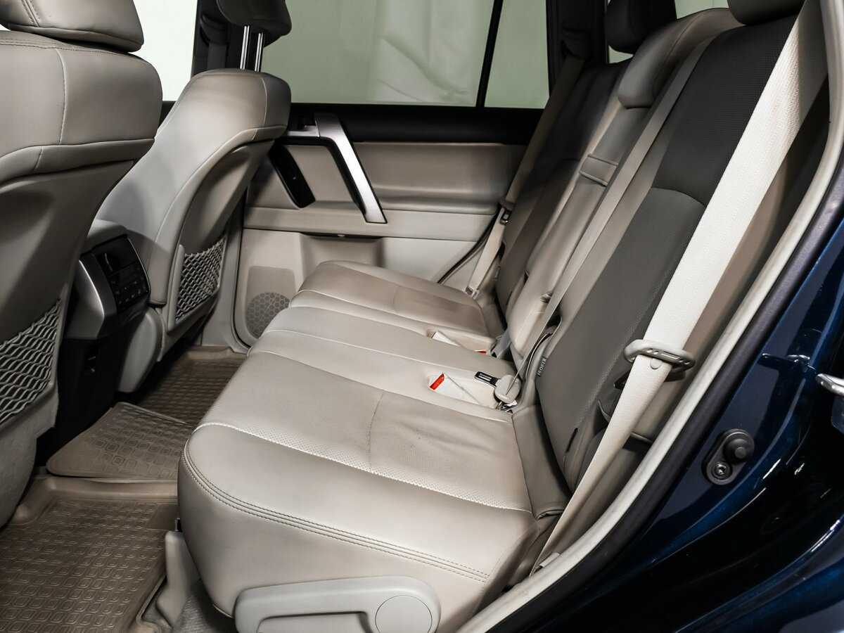 Toyota Land Cruiser Prado, 2018 Фото №13