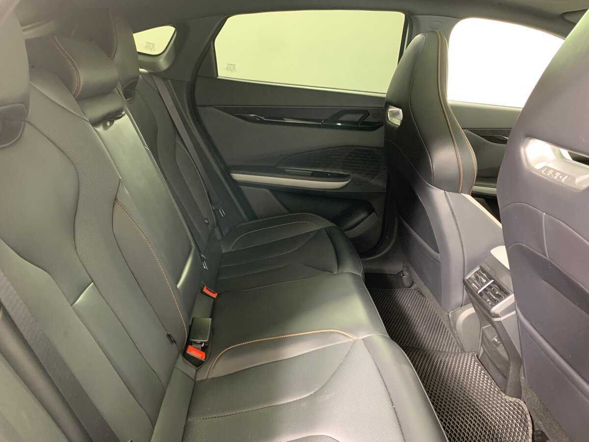 Changan UNI-V, 2024 Фото №18