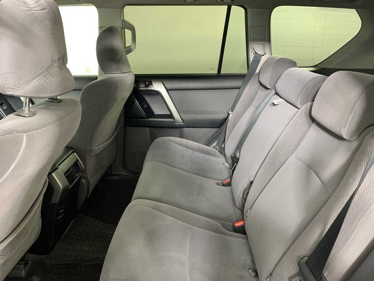 Toyota Land Cruiser Prado, 2011 Фото №19