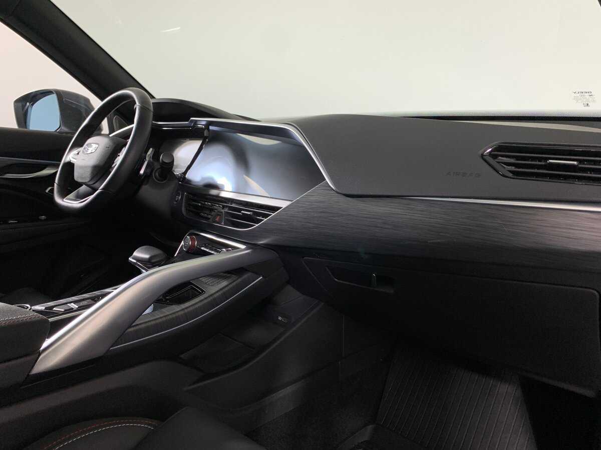 Geely Tugella, 2023 Фото №14