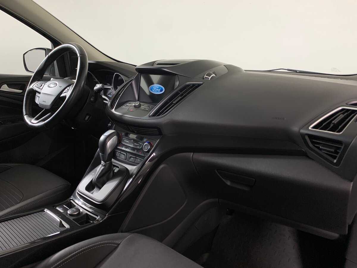 Ford Kuga, 2017 Фото №14