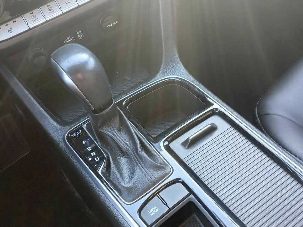 Hyundai Sonata, 2018 Фото №12