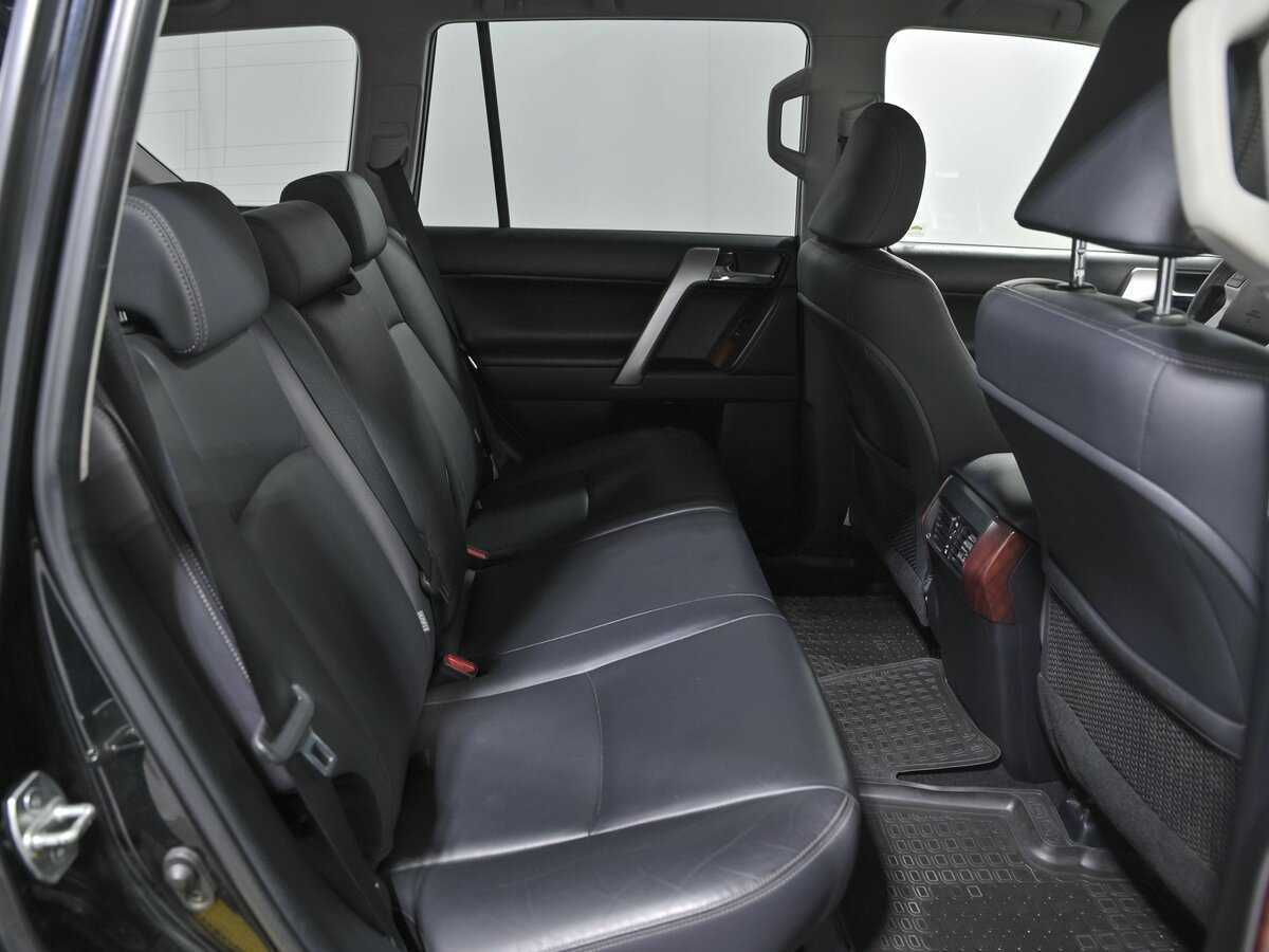 Toyota Land Cruiser Prado, 2017 Фото №22