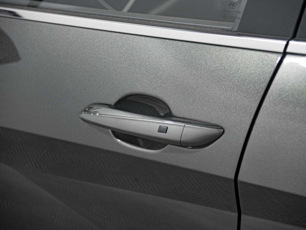 Hyundai Elantra, 2023 Фото №18