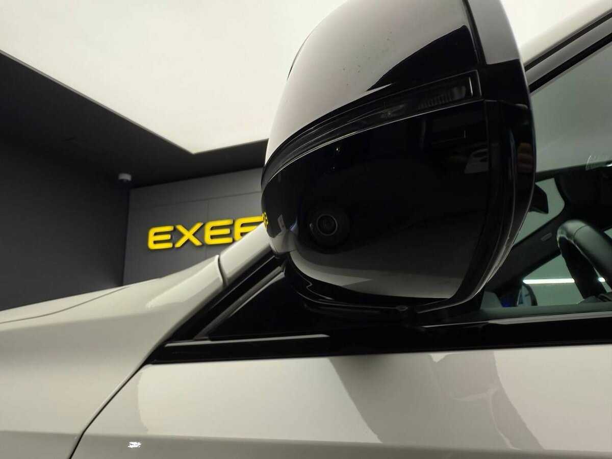 BMW X6 M50i, 2021 Фото №35