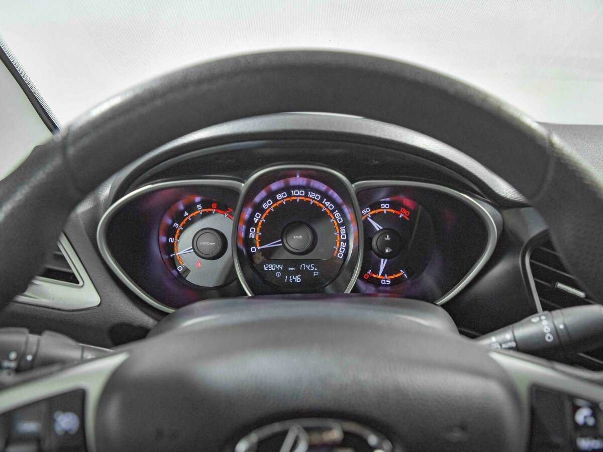 Lada (ВАЗ) Vesta, 2019 - 129 000 км. | Фото №7