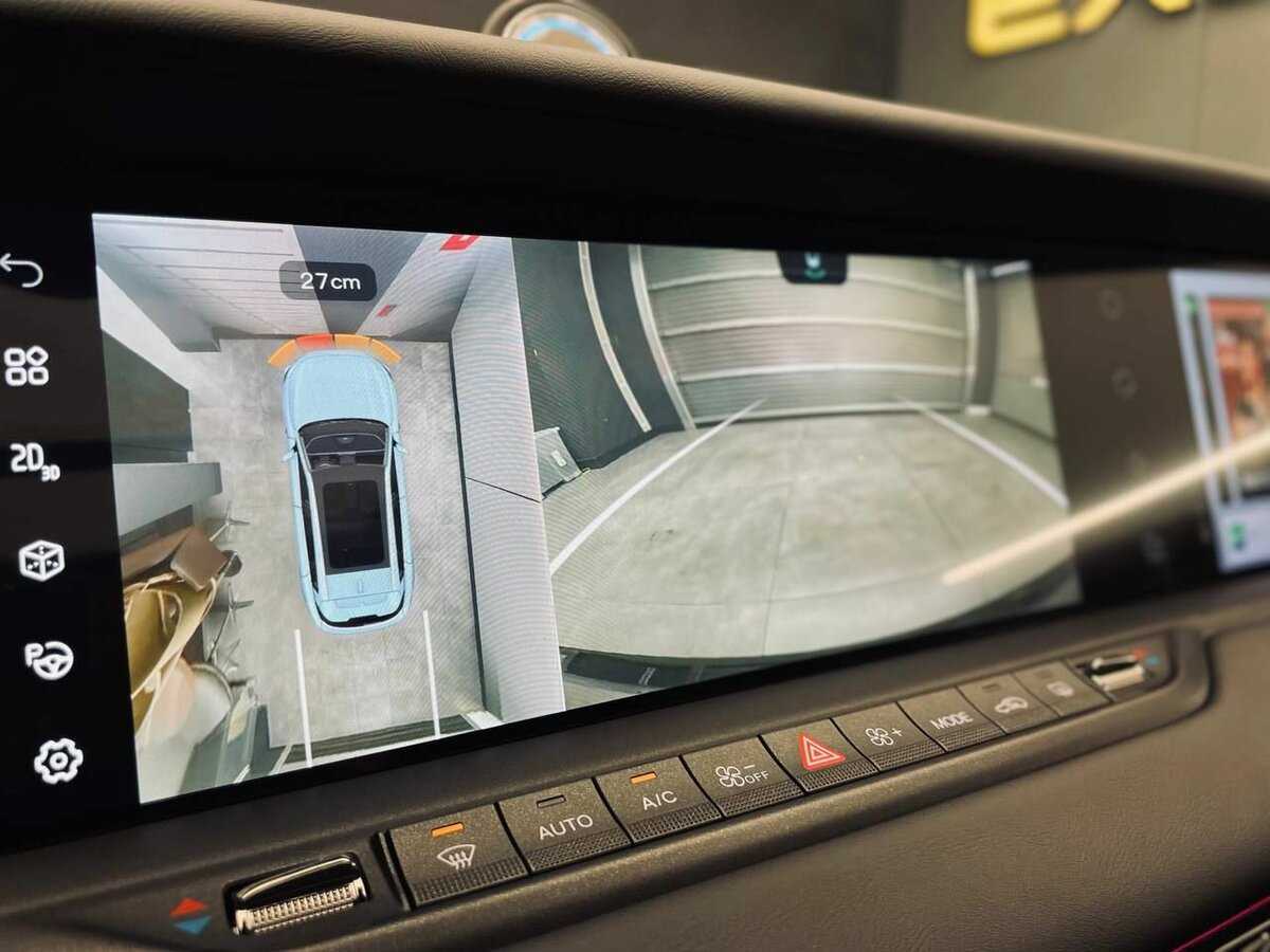 Voyah Free, 2024 Фото №11