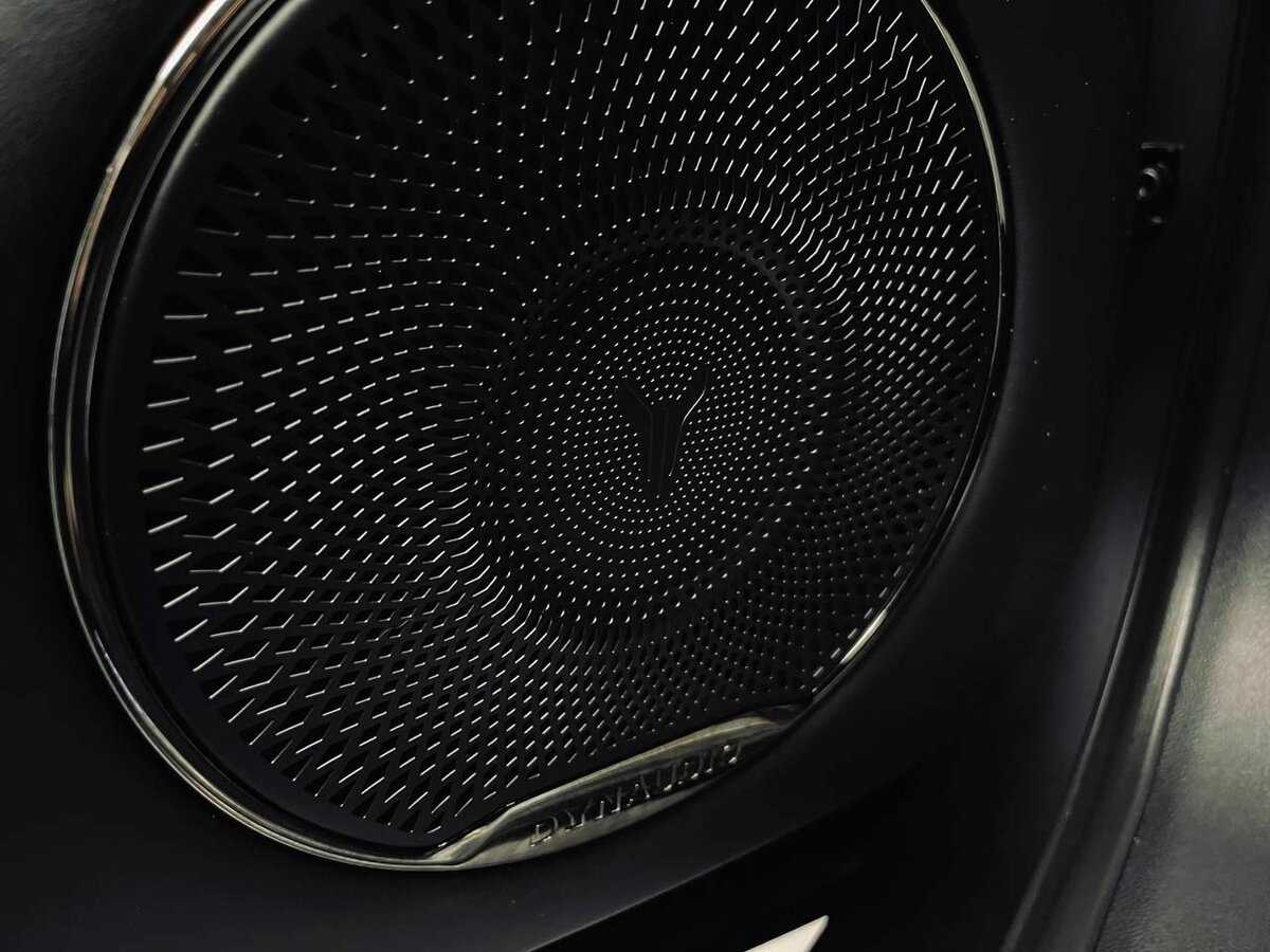 Voyah Free, 2024 Фото №15