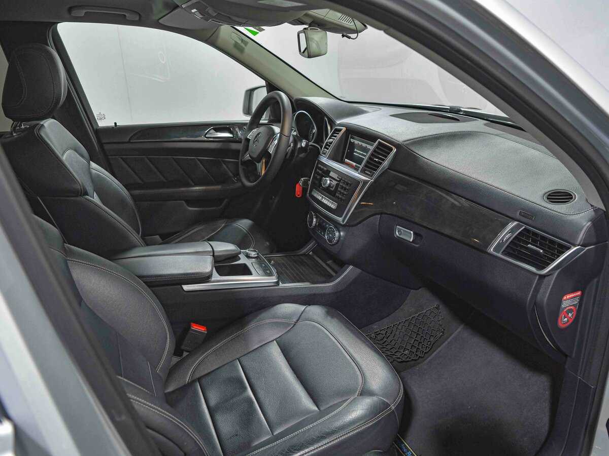 Mercedes-Benz GL-Класс 350 CDI BlueTEC, 2015 Фото №20