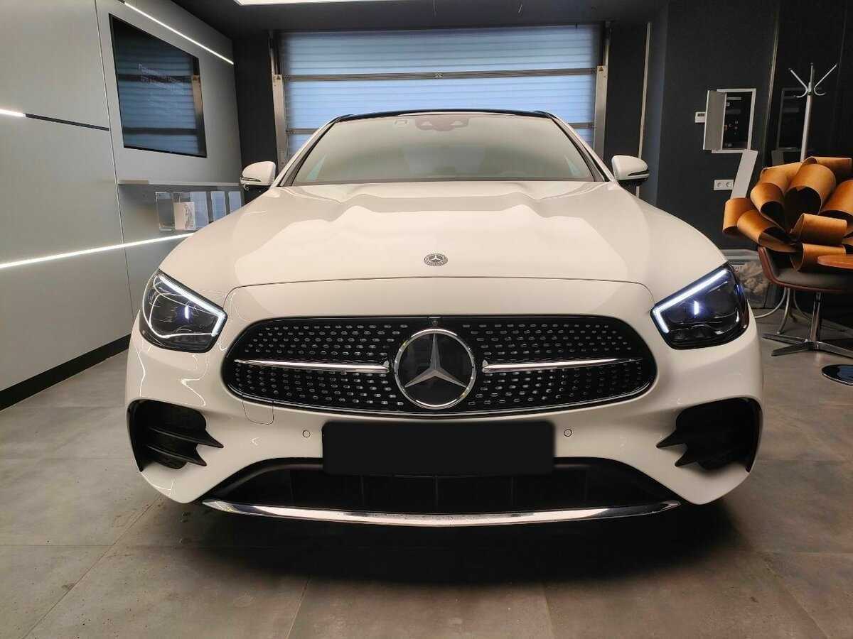 Mercedes-Benz E-Класс 350, 2020 - 46 095 км. | Фото №2