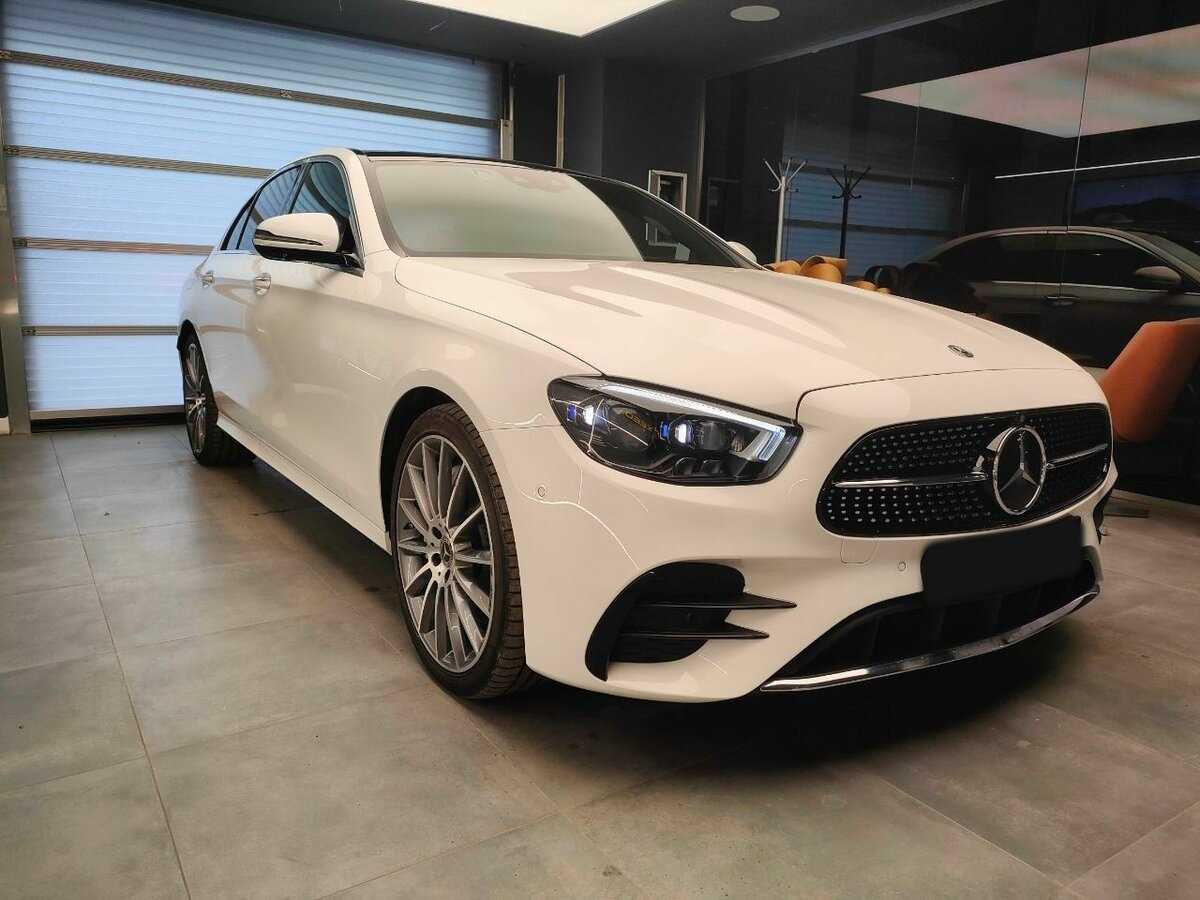 Mercedes-Benz E-Класс 350, 2020 - 46 095 км. | Фото №3
