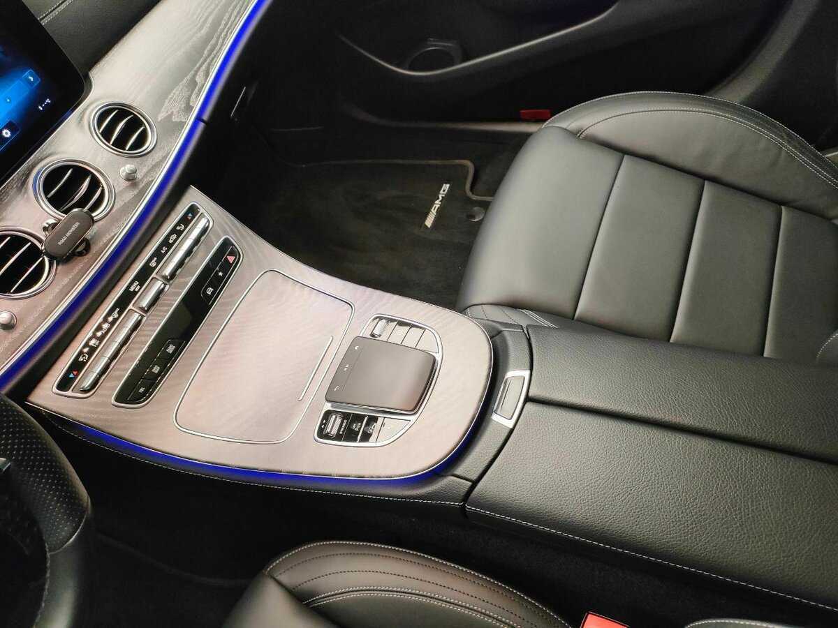 Mercedes-Benz E-Класс 350, 2020 Фото №14