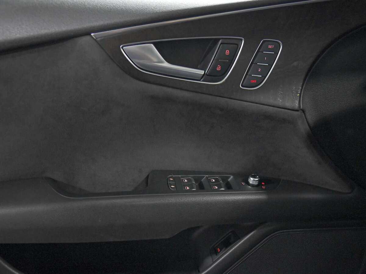 Audi A7, 2010 Фото №11