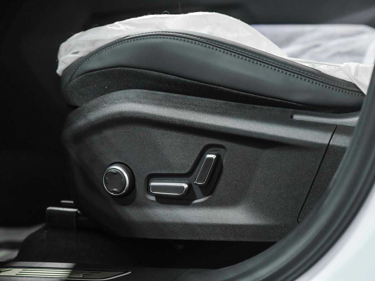 Geely Monjaro, 2025 Фото №17