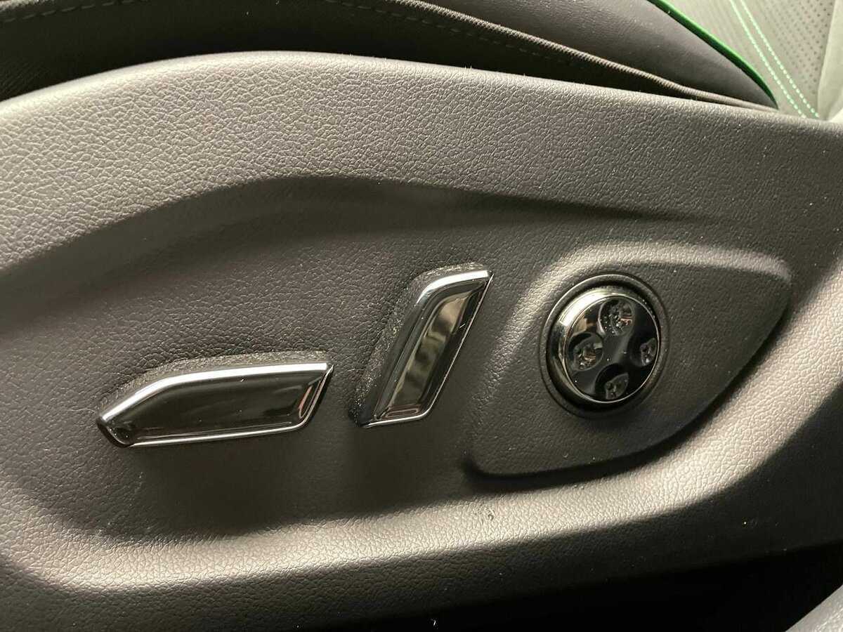 Voyah Free 318, 2024 Фото №17