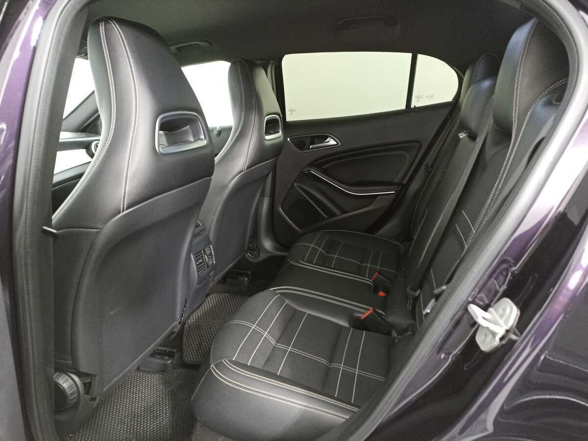 Mercedes-Benz GLA 250, 2015 Фото №12