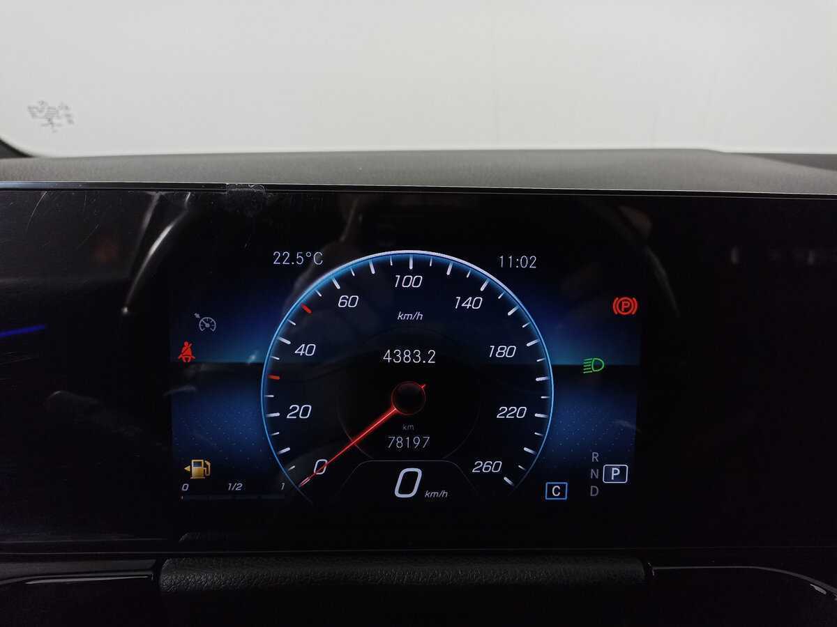 Mercedes-Benz GLA 250, 2021 Фото №13