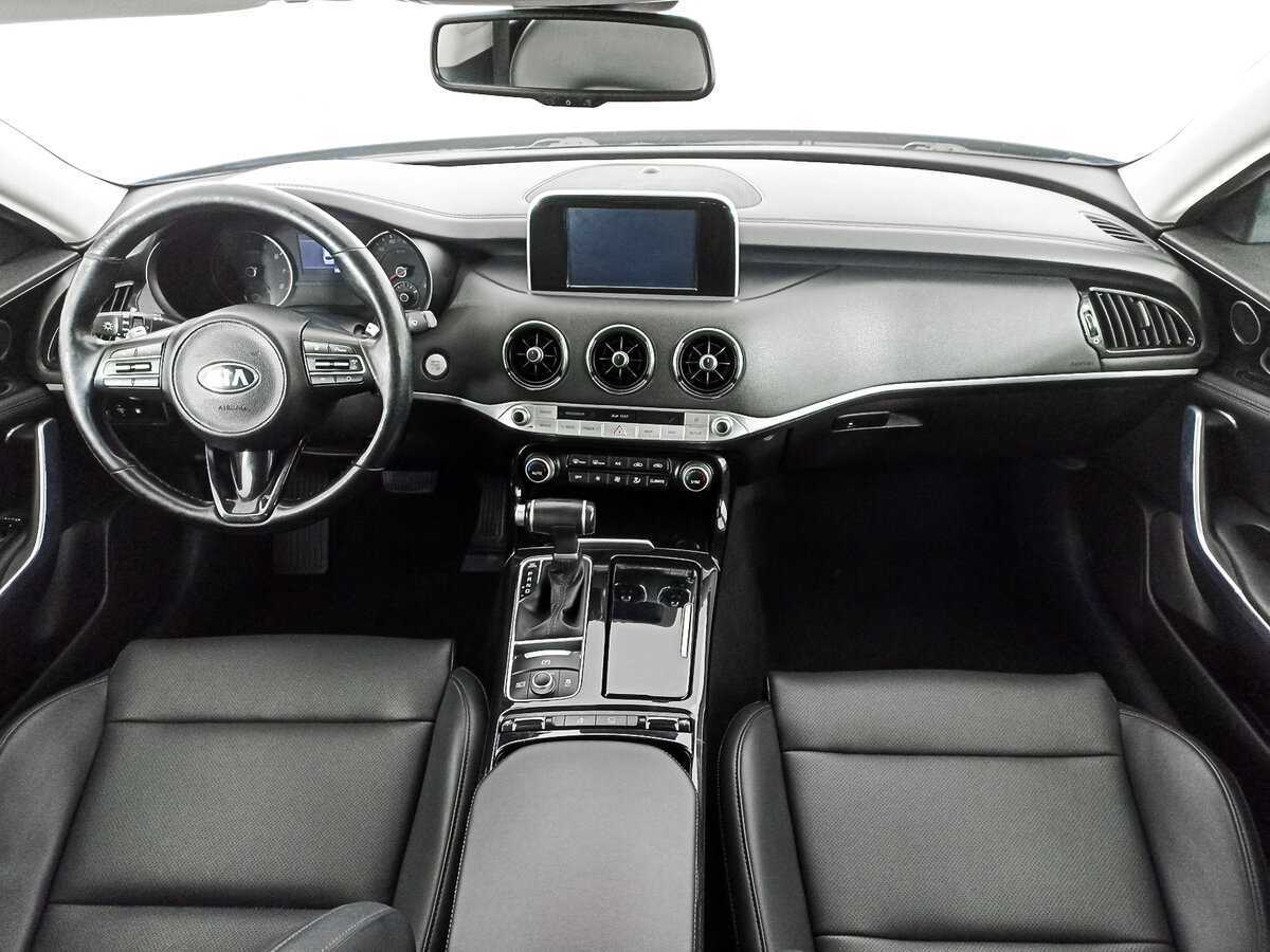 Kia Stinger, 2018 Фото №14