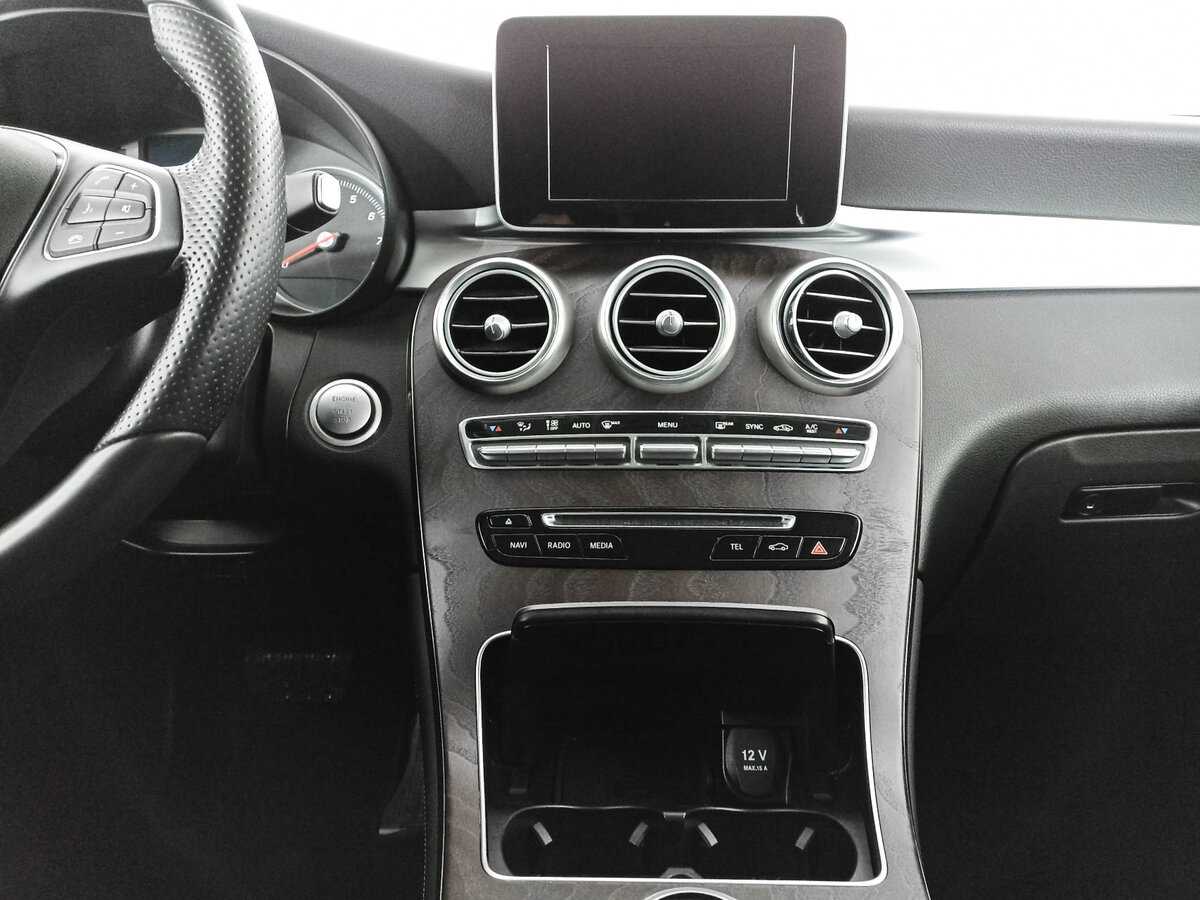 Mercedes-Benz GLC 250, 2017 Фото №12