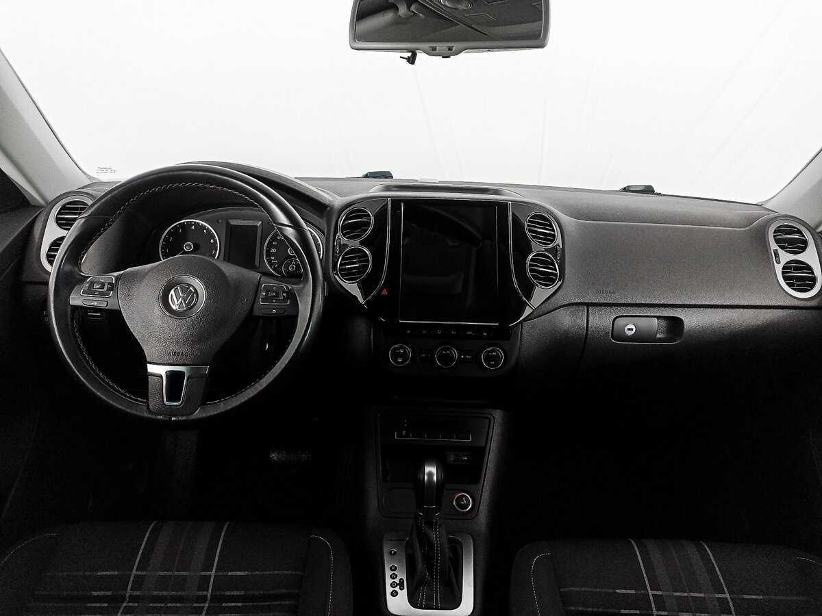 Volkswagen Tiguan, 2016 Фото №12