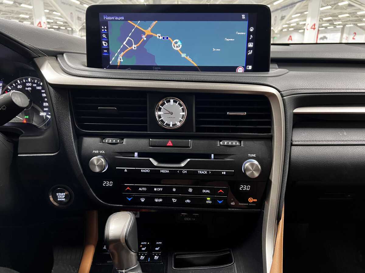 Lexus RX 300, 2020 Фото №15