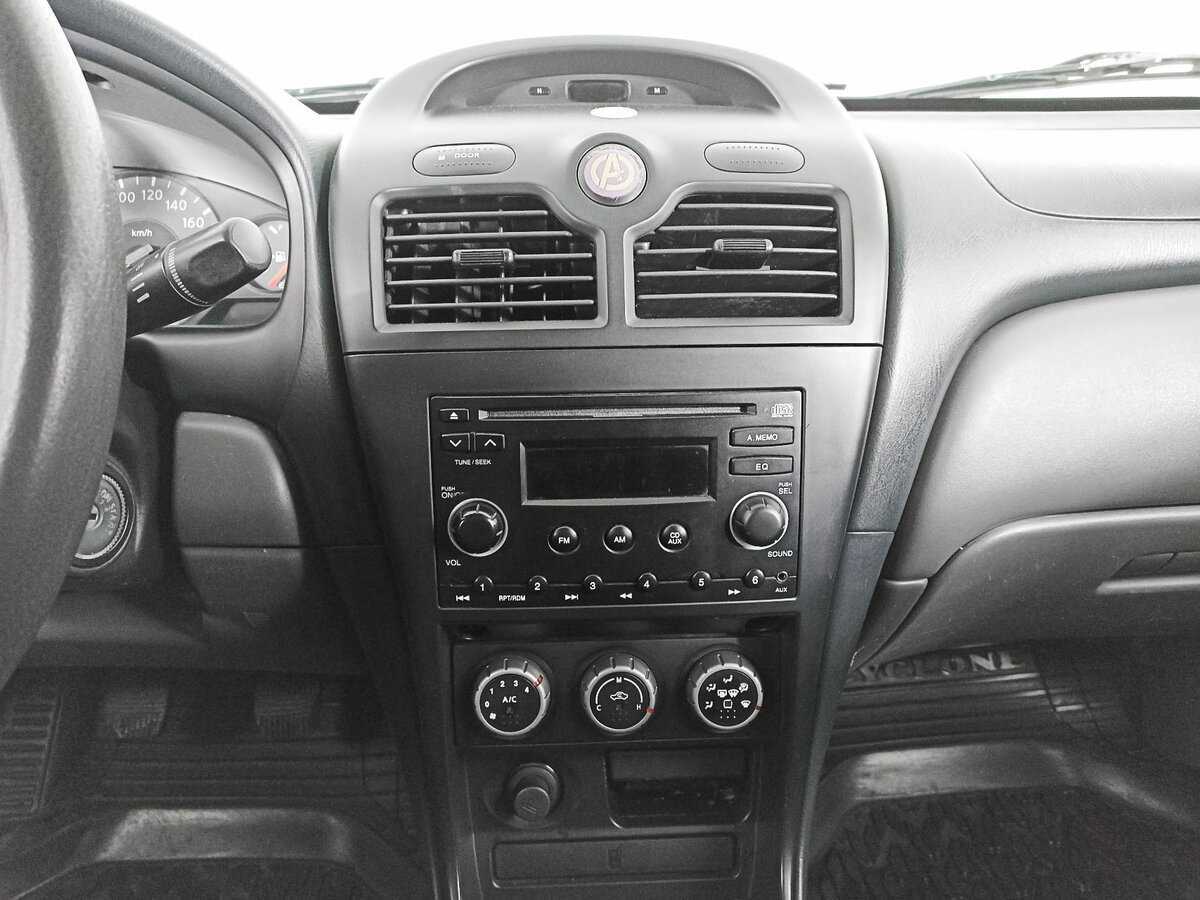 Nissan Almera Classic, 2008 Фото №15