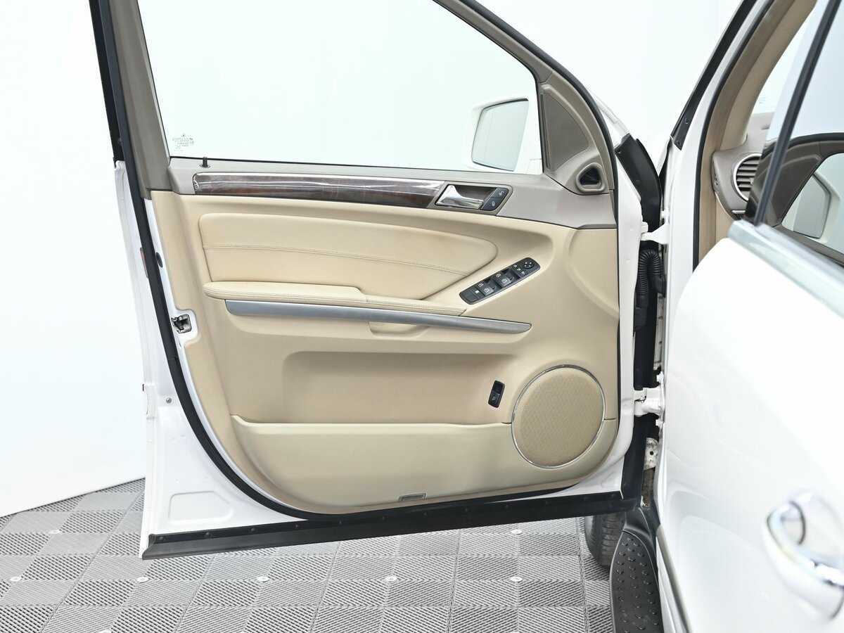 Mercedes-Benz GL-Класс 350, 2010 - 215 000 км. | Фото №7