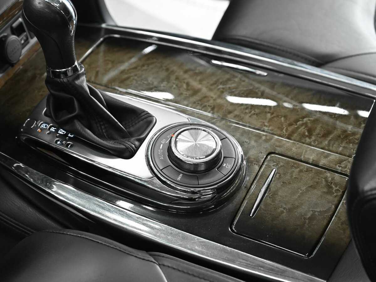 Infiniti QX80, 2013 Фото №14