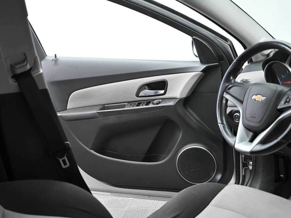 Chevrolet Cruze, 2013 - 183 000 км. | Фото №6