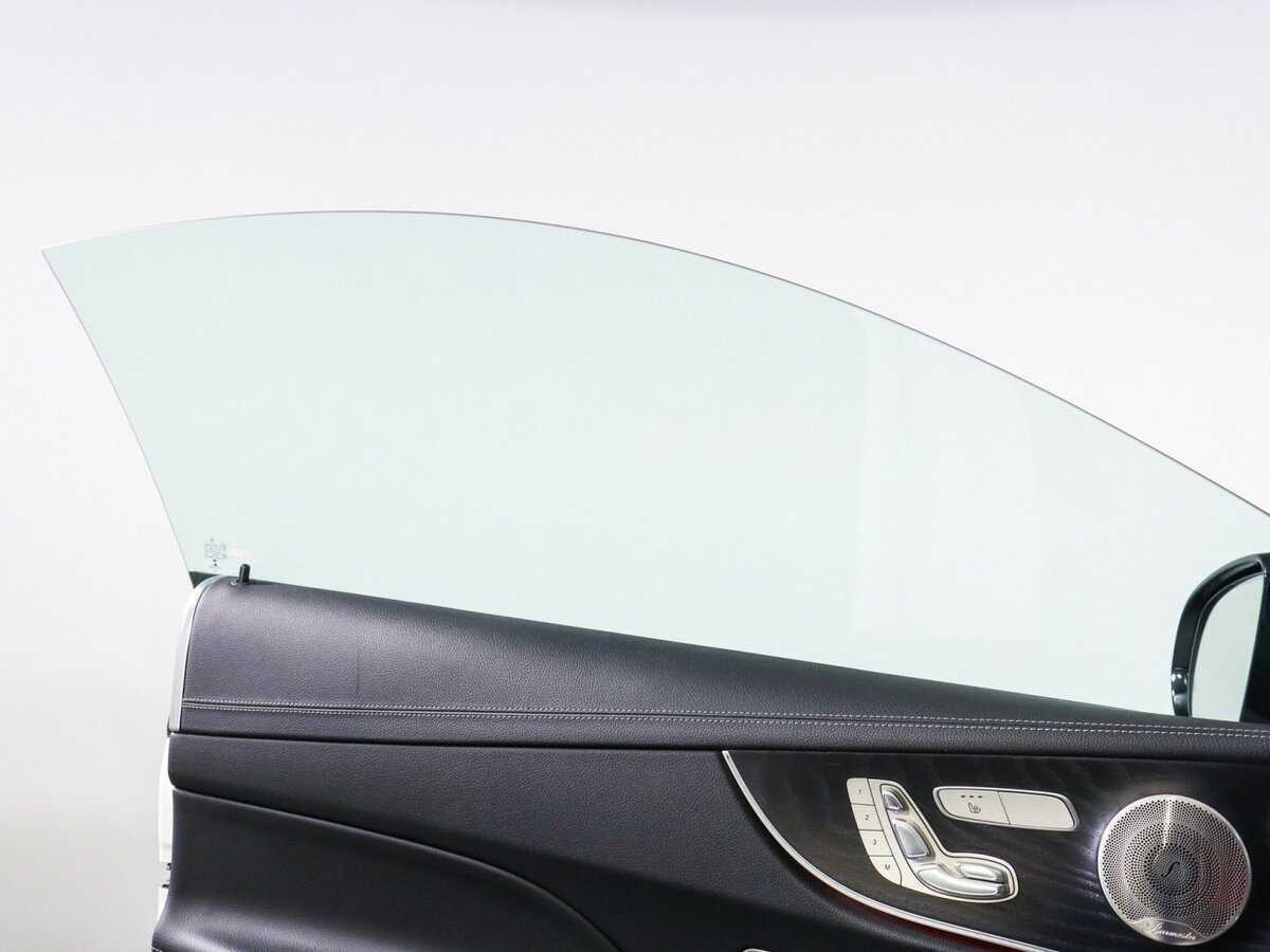 Mercedes-Benz E-Класс 200, 2020 Фото №32