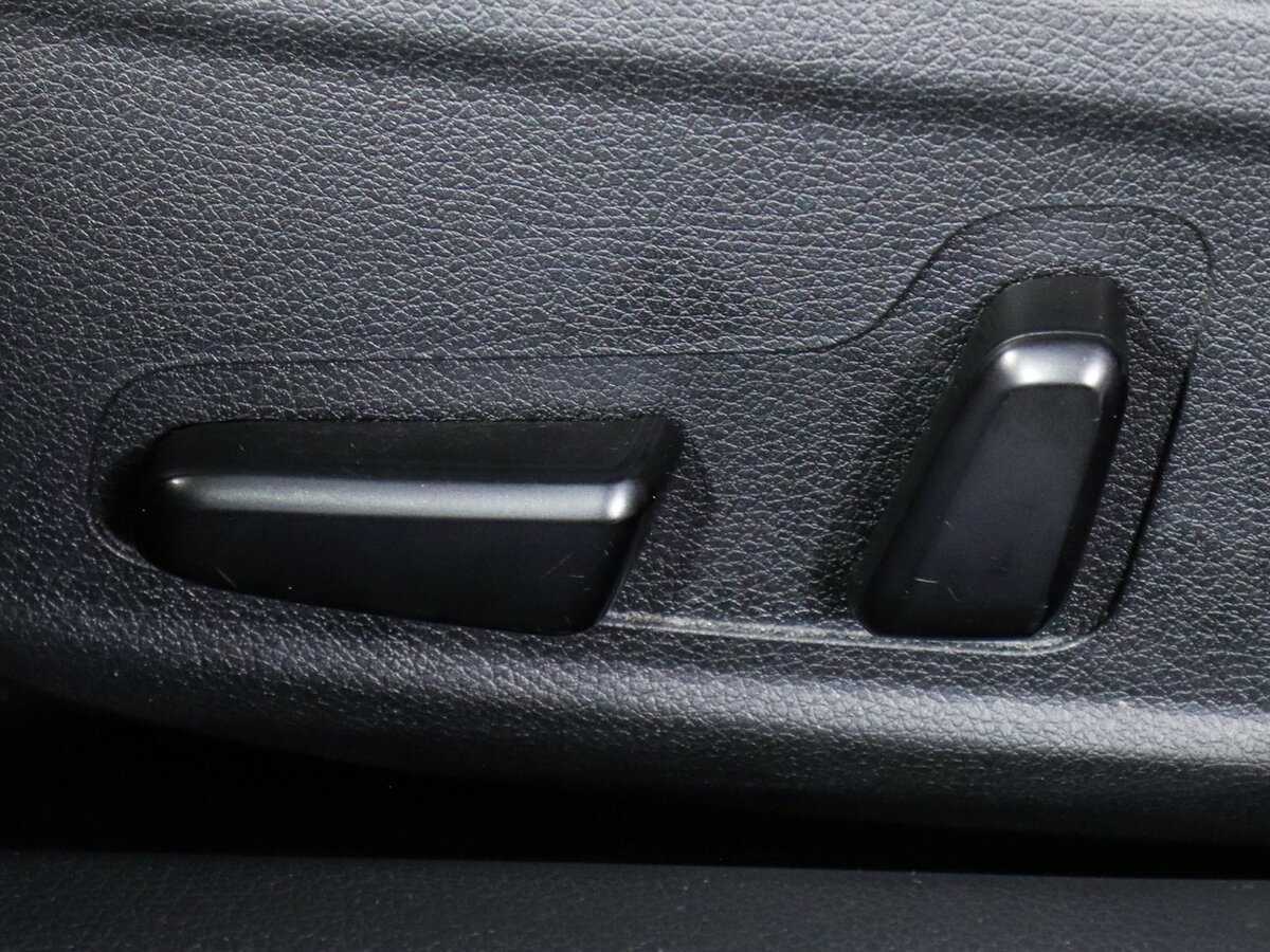 Kia Stinger, 2018 Фото №15