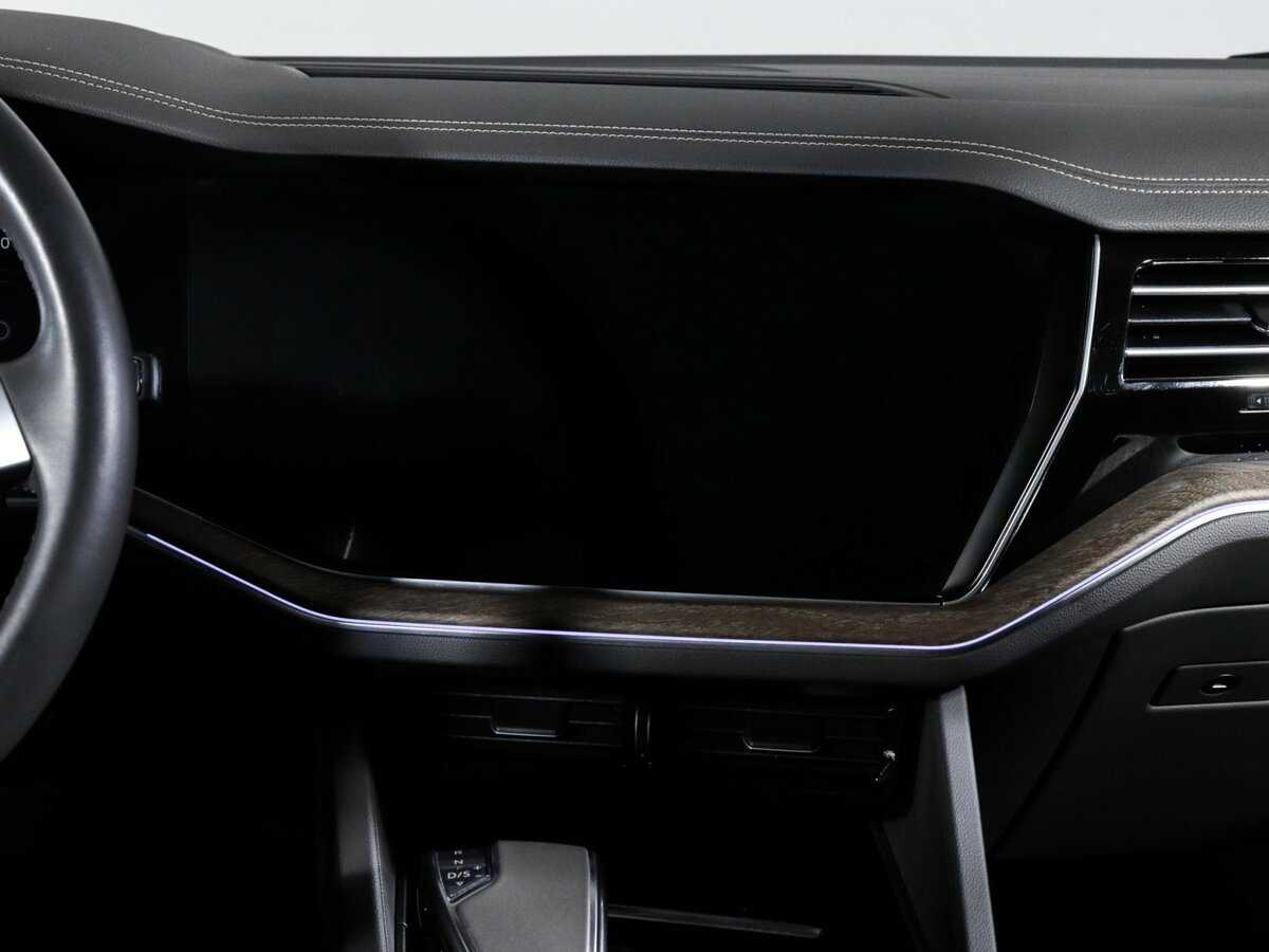 Volkswagen Touareg, 2018 Фото №13