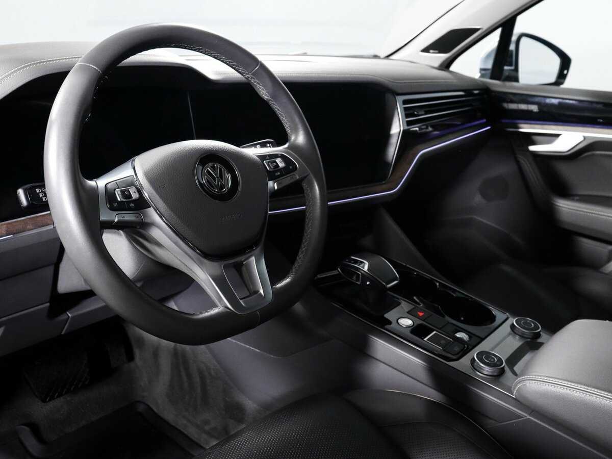 Volkswagen Touareg, 2018 Фото №14