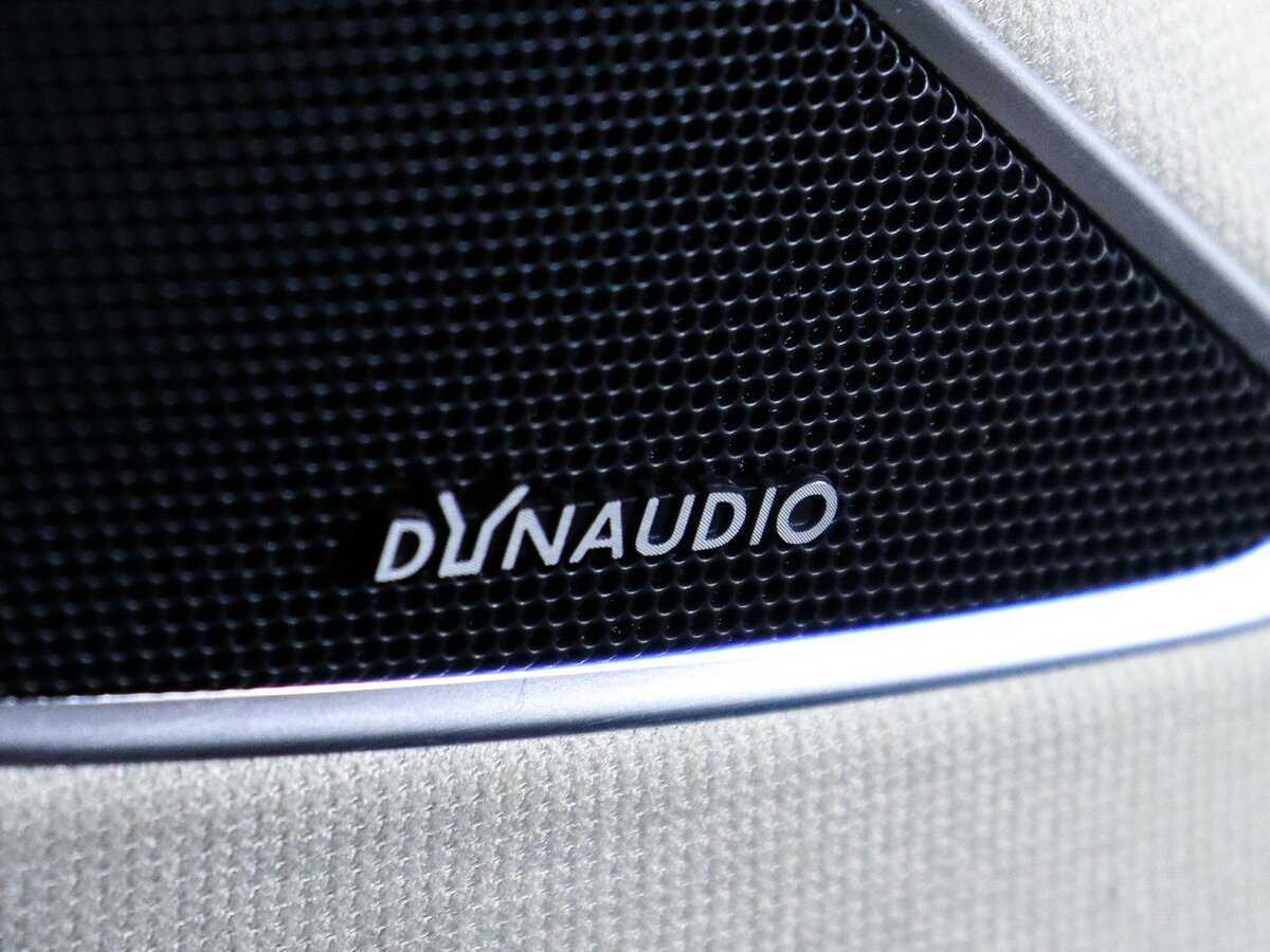 Volkswagen Touareg, 2018 Фото №31