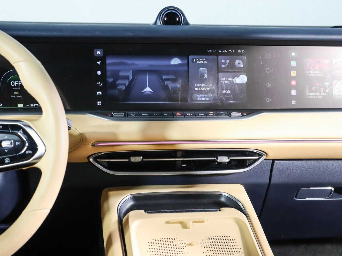 Voyah Free, 2023 - 38 200 км. | Фото №8