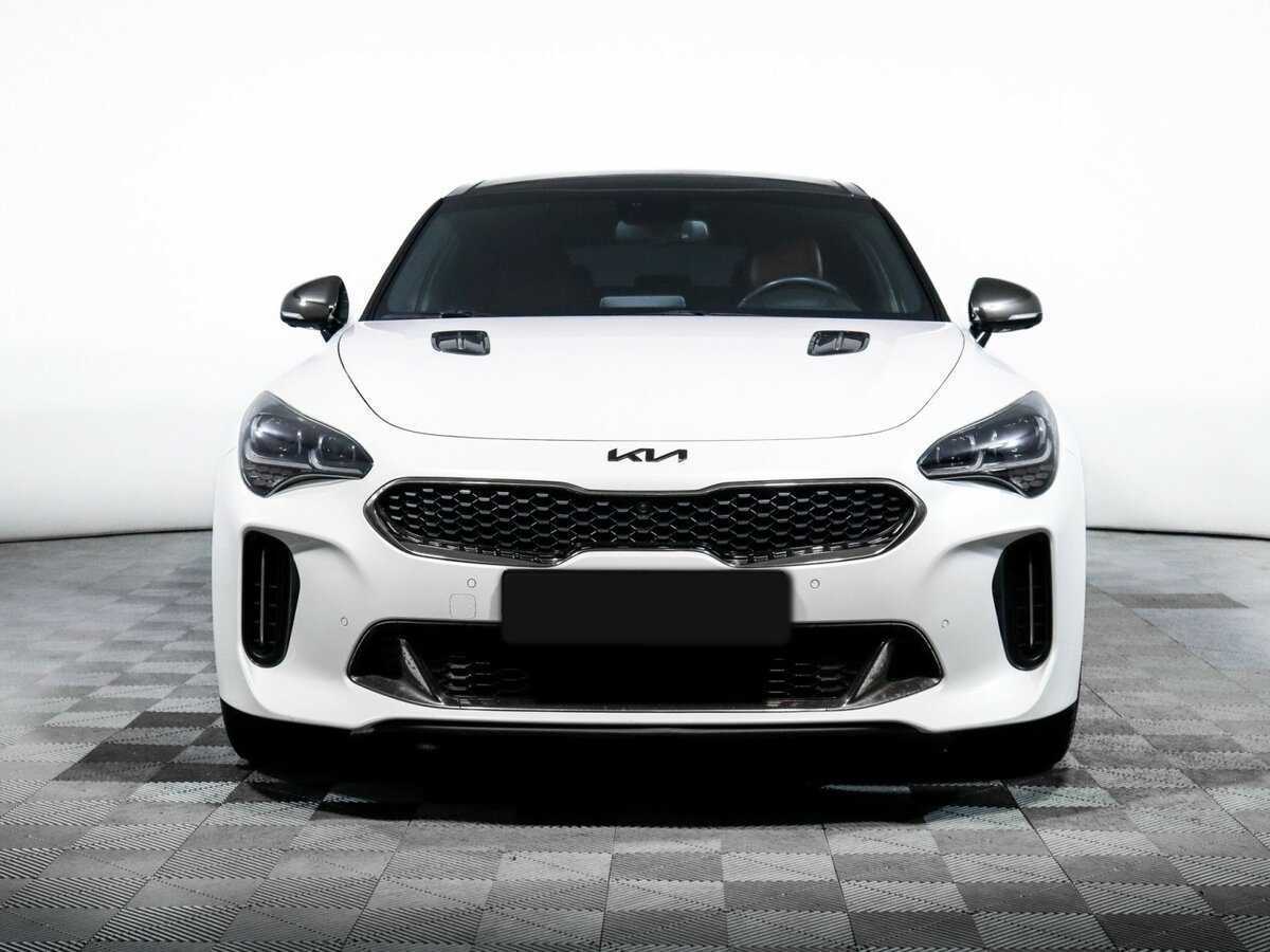 Kia Stinger, 2020 Фото №2