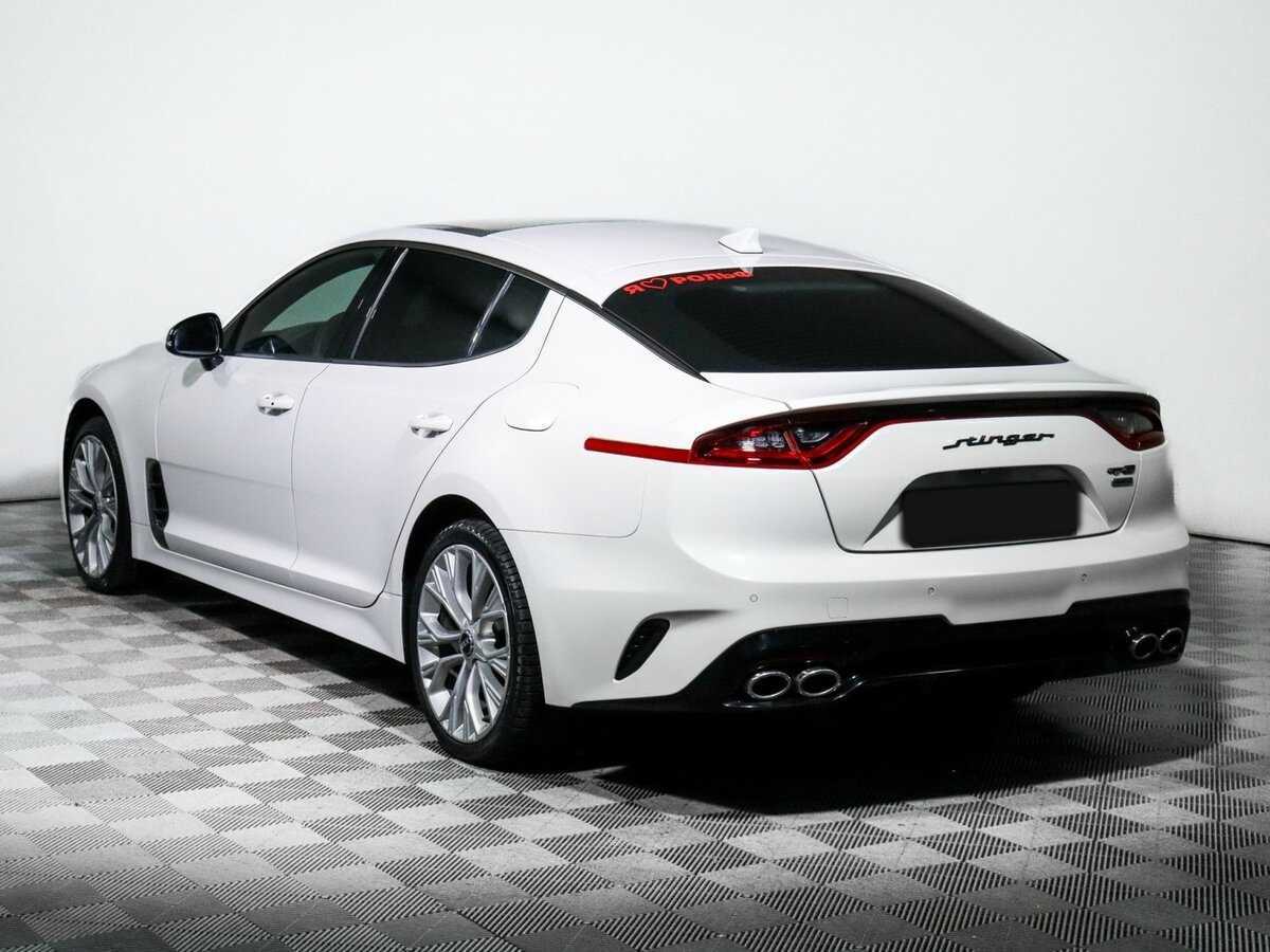 Kia Stinger, 2020 Фото №7