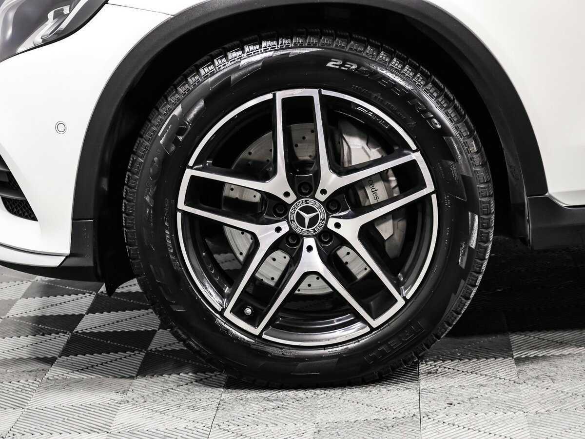Mercedes-Benz GLC 300, 2019 Фото №14