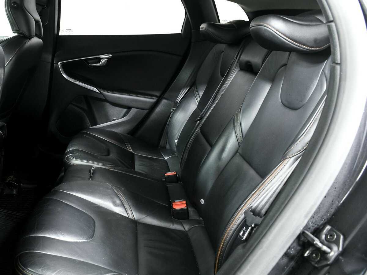 Volvo V40 Cross Country, 2013 Фото №12