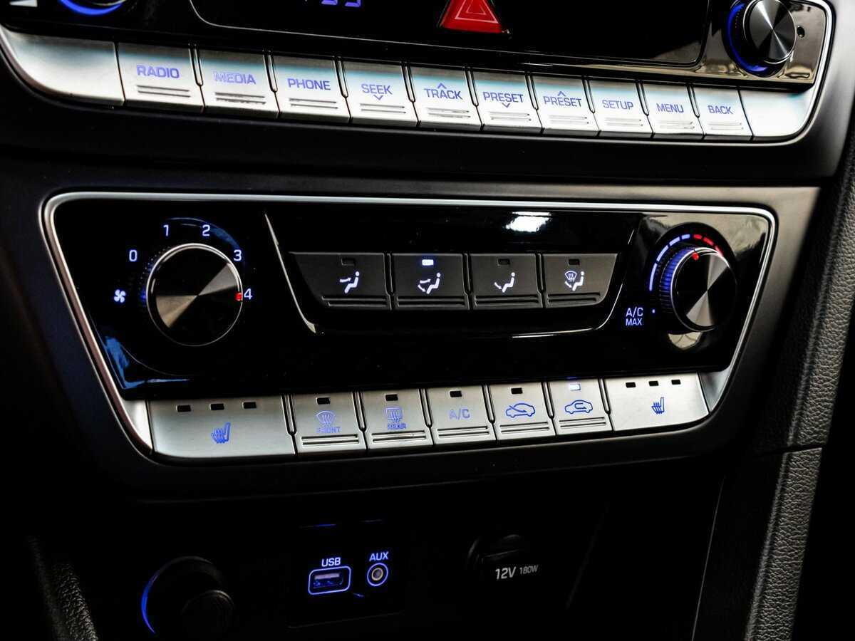 Hyundai Sonata, 2019 Фото №19