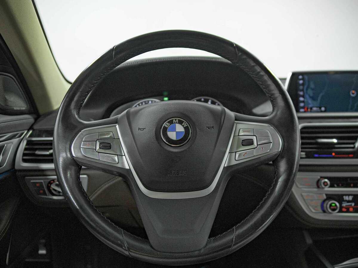 BMW 7 серии Long 730Ld xDrive, 2018 - 148 010 км. | Фото №8