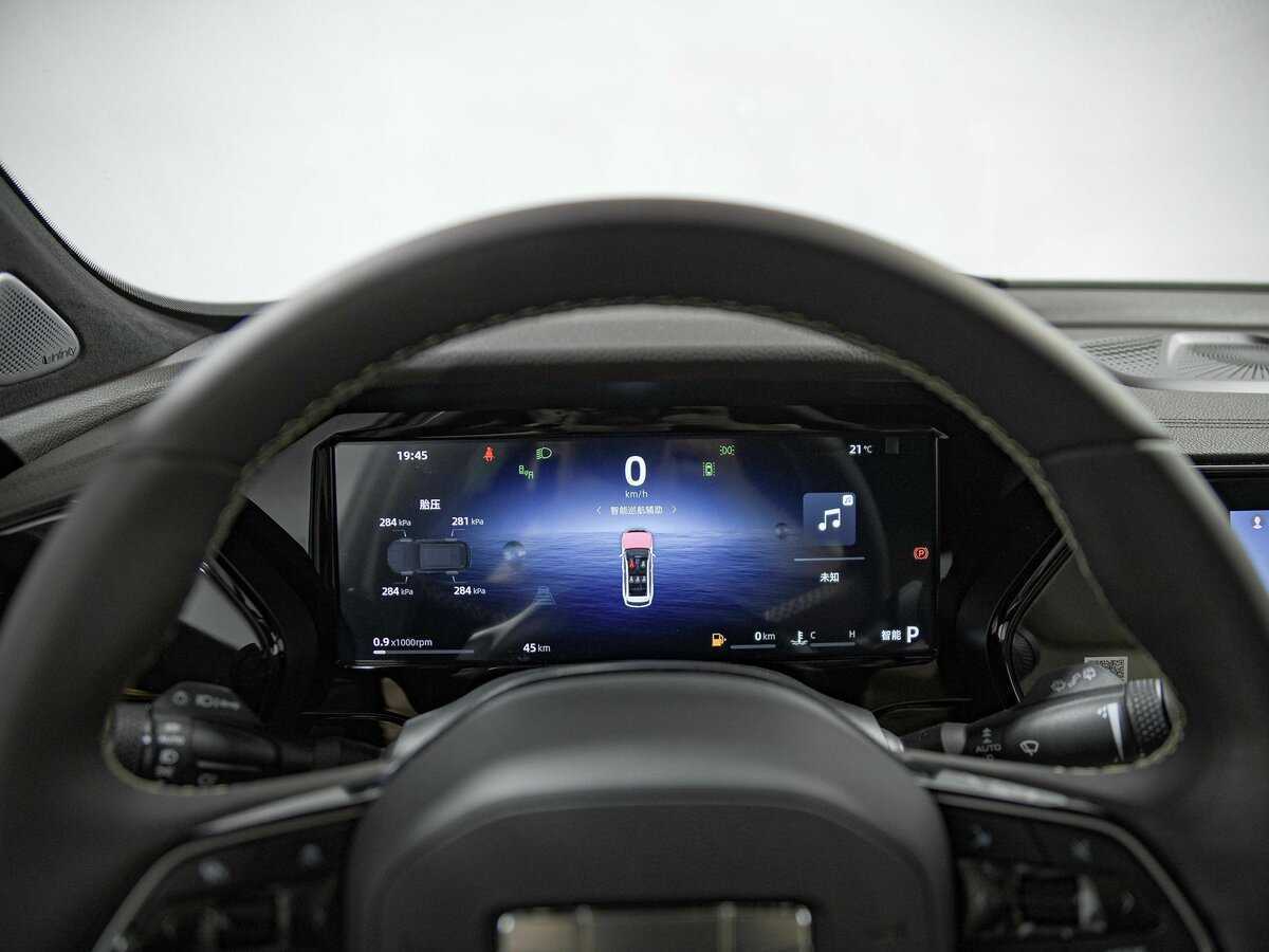 Geely Monjaro (Xingyue L), 2024 - 43 км. | Фото №6